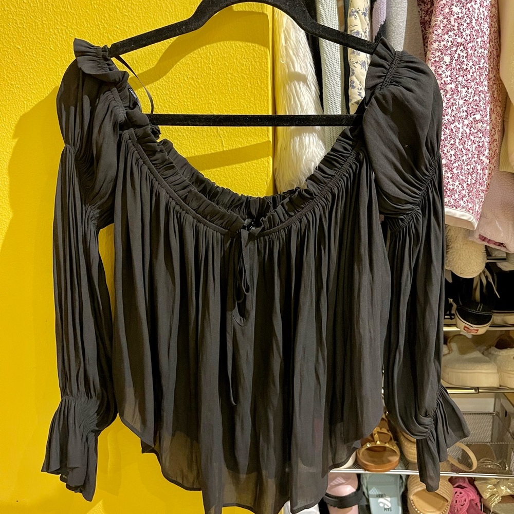 Forever 21 Black Blouse - Picture 2 of 2